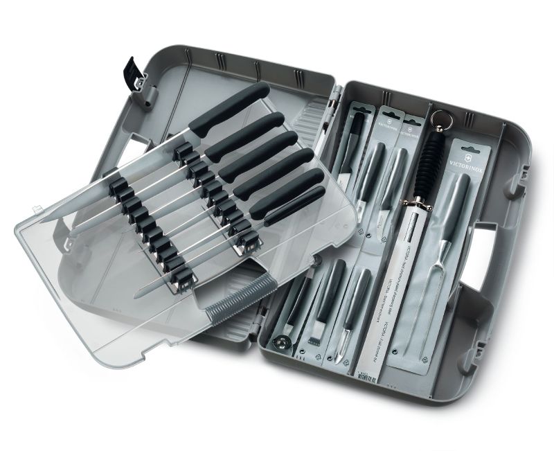 

Кухонный набор Victorinox Fibrox Малый кейс Шеф-повара c полотенцем с чёрной ручкой (14 предм)