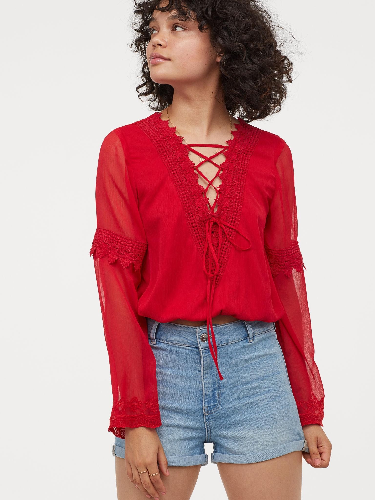

Блузка H&M Divided 0746583 40 Красная