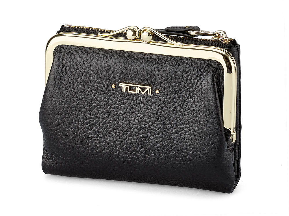 

Кожаный женский кошелек TUMI 1057 A Black чёрный
