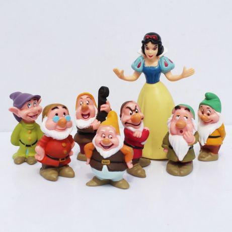 

Игровой набор Lizok Белоснежка и семь гномов 8 шт
