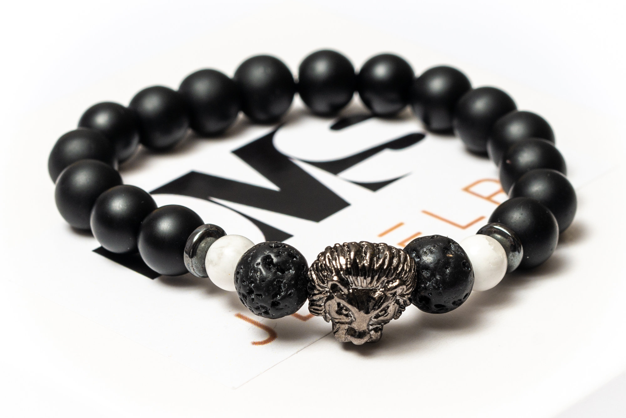 

Браслет мужской DMS Jewelry из шунгита, кахолонга, лавового камня WHITE LION