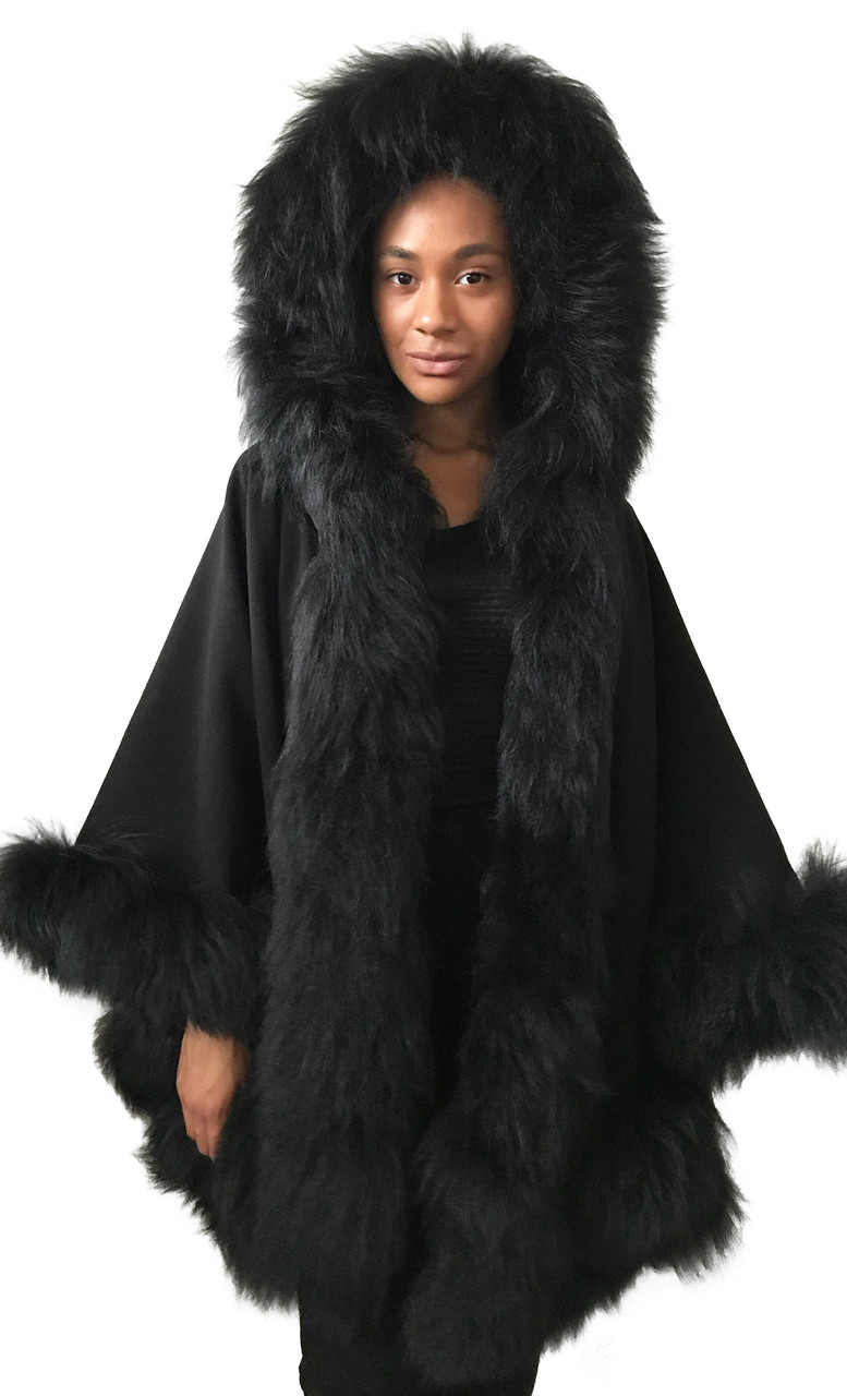 

Пончо Кейп Пальто с капюшоном RizhikOva 85 см Black One size RO-1268