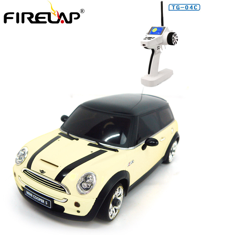 

Автомодель р/у 1:28 Firelap IW04M Mini Cooper 4WD (белый)