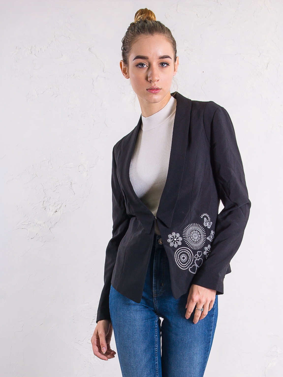 

Пиджак с вышивкой Desigual 49e2910  Черный, Пиджак с вышивкой Desigual 49e2910 S Черный