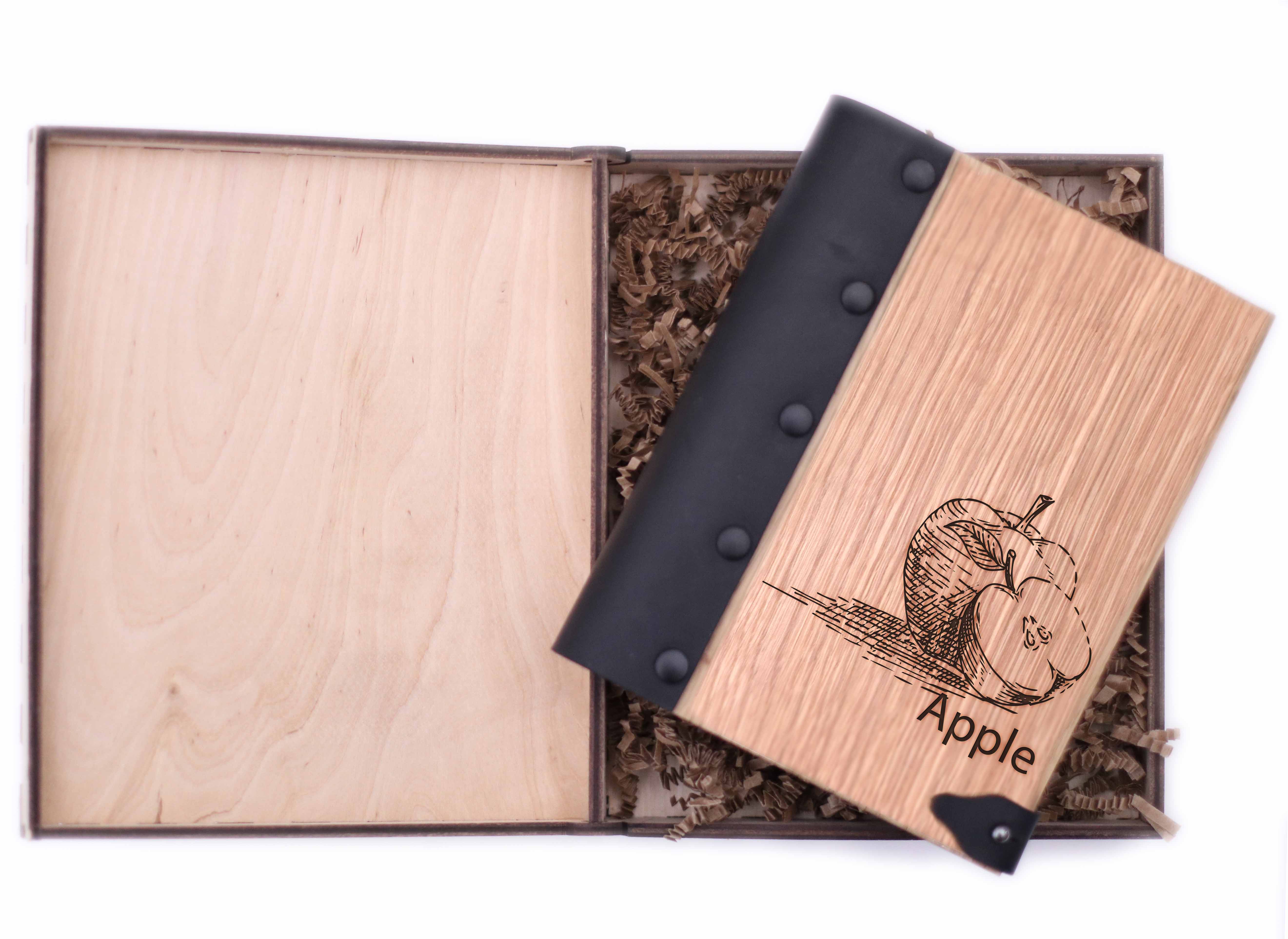 

Блокнот WOODEN NOTEBOOK Apple Деревянная обложка А6 в точку 80 листов (WN0135)