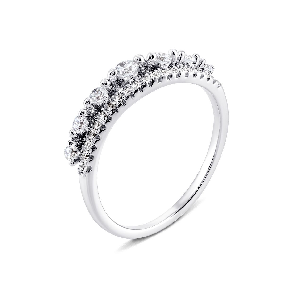 

Серебряное кольцо с фианитами 16.5 размер GR2400