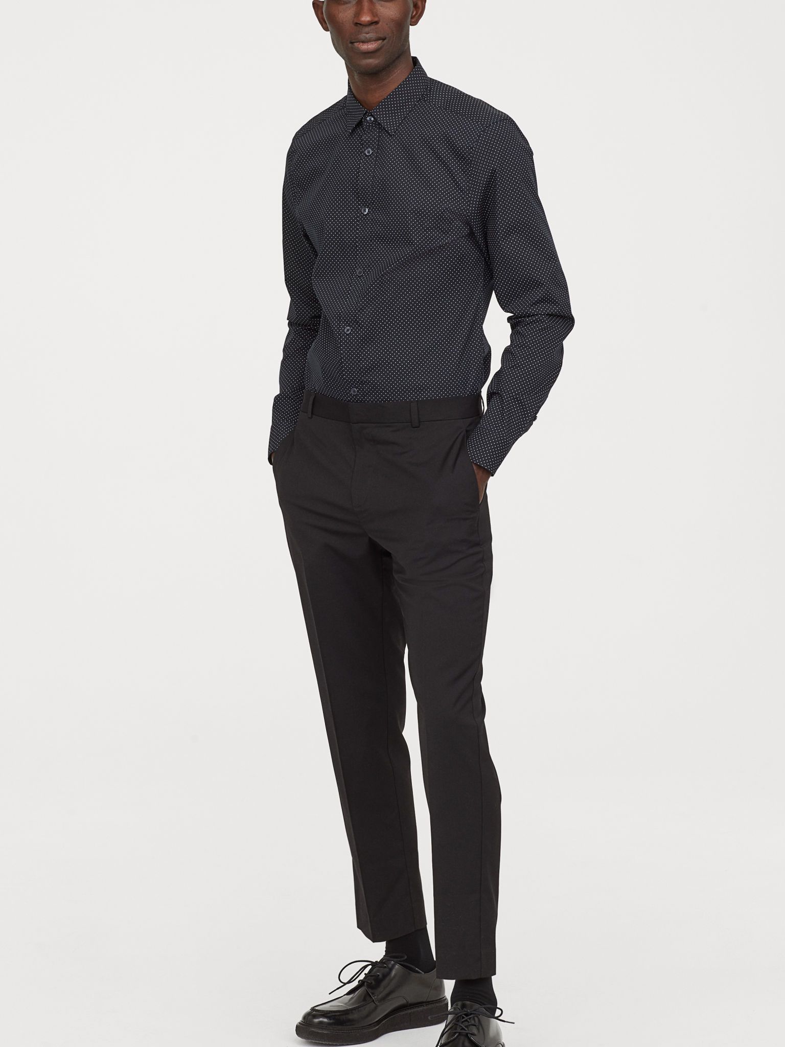 

Брюки H&M 7392390 44 Черные