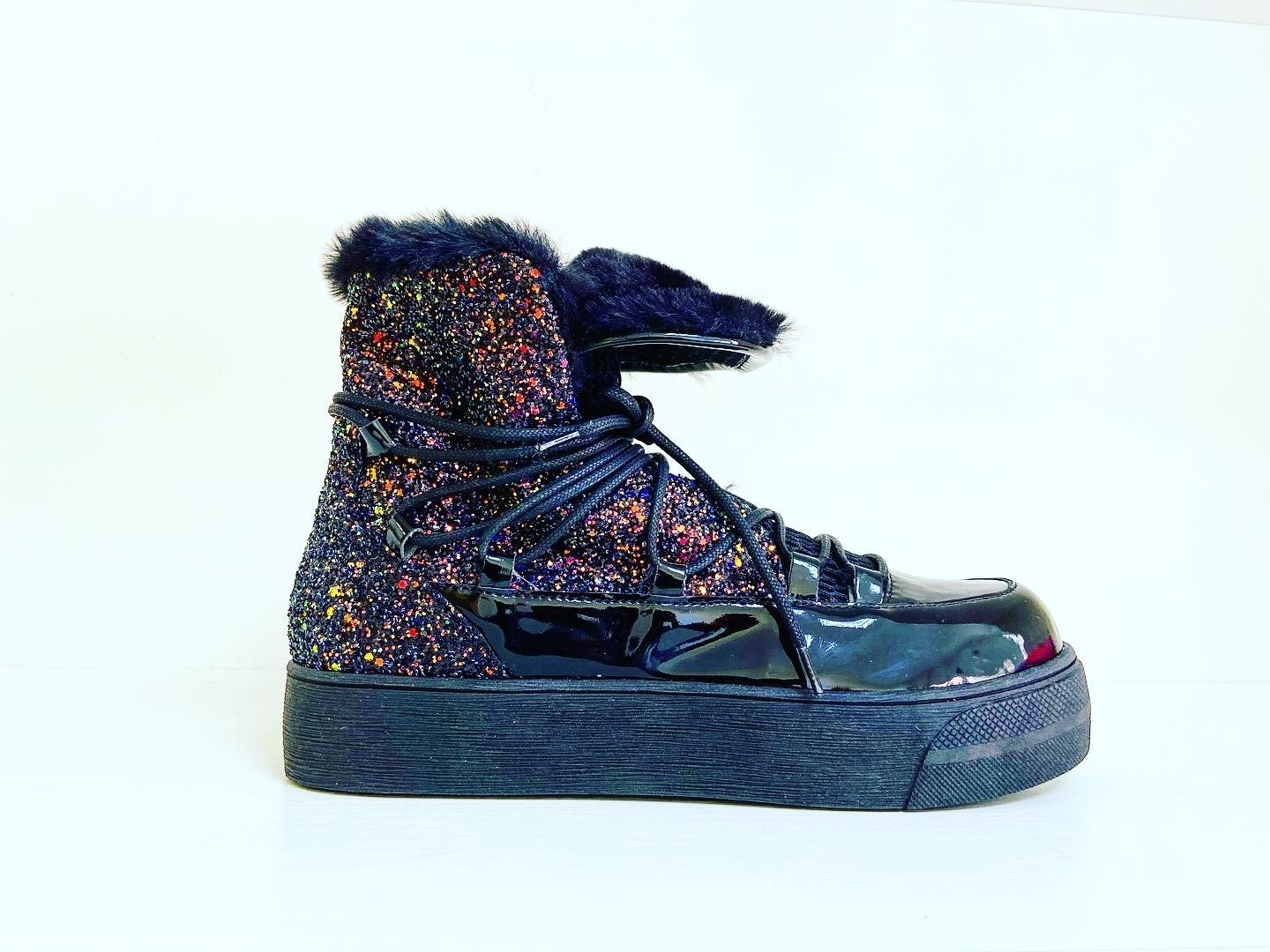 

Ботинки Nila&nila Италия р.40 чёрный