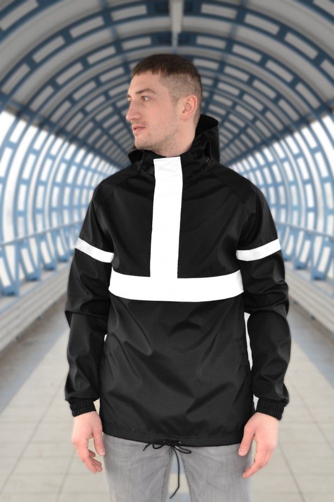 

Мужская ветровка Anorak L Черный L-8923
