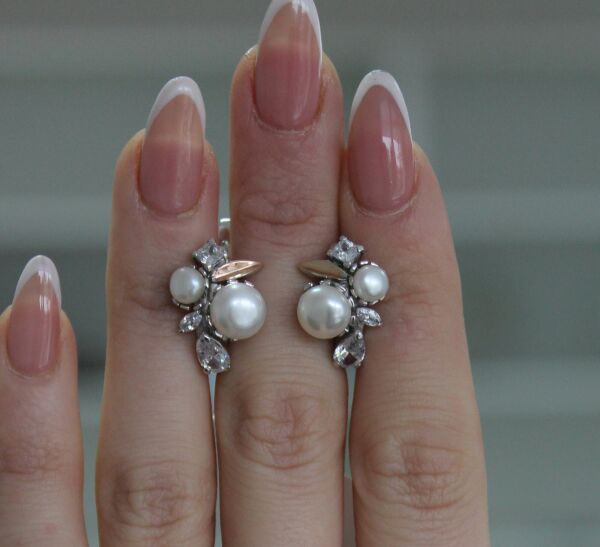 

Серебряные серьги "Аllègre"