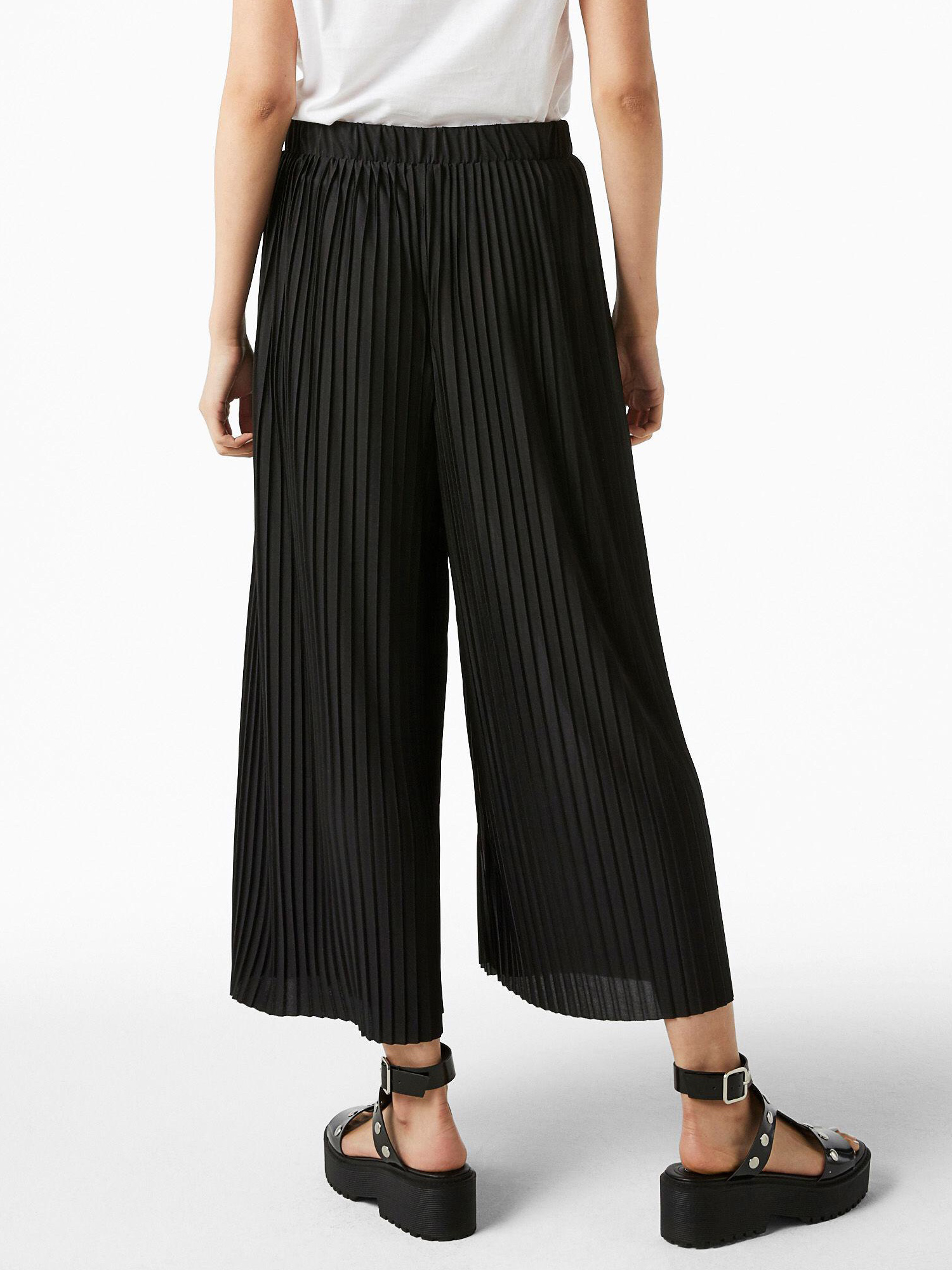 

Брюки Monki KK4999746 XS Черные