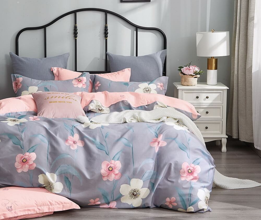 

Постельное белье сатин Bella Villa B-0282 семейное