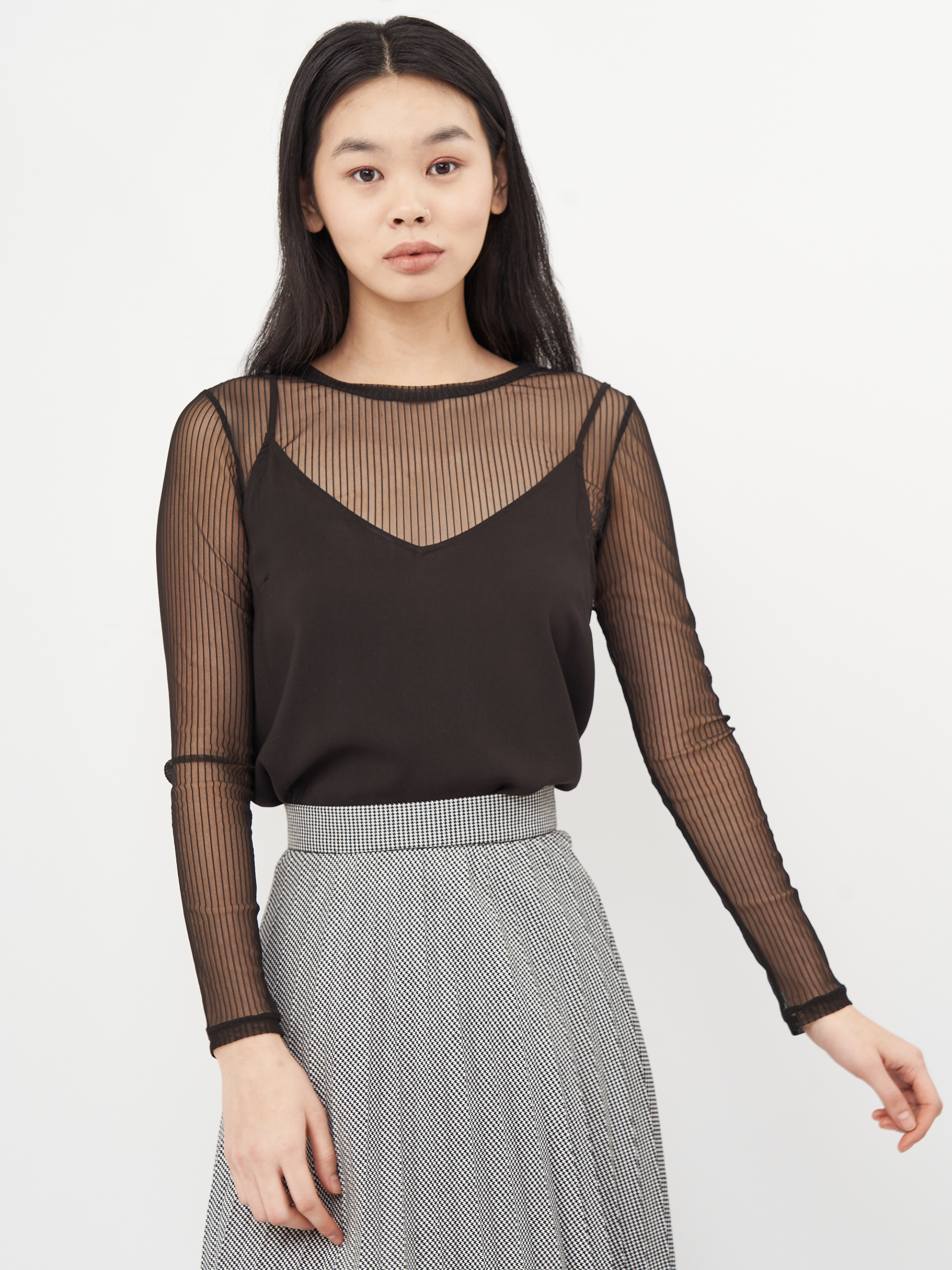 

Лонгслив H&M 2710-7462984 S Черный