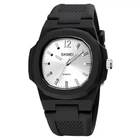 Женские часы Skmei 1717 BLACK/SILVER черные