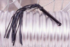 Кожаная плеть с легкой и тонкой рукояткой (02117000000000000) - изображение 1