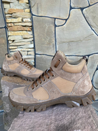 Мужские кроссовки тактические военные 40 26,5 см песочные (96633) - изображение 1