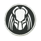 Шеврон Хижак (Predator) круглий 8 см чорний з білою вишивкою, нашивка напівофіційний символ поліції нагрудний/нарукавний патч - зображення 1