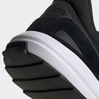 Buty do biegania męskie po asfalcie Adidas Retrorunner FV7034 41.5 26 cm Czarne (4062059789899) - obraz 6