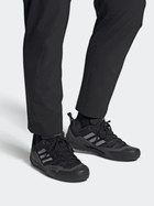 Чоловічі кросівки для треккінгу Adidas Terrex Swift Solo 2 GZ0331 42 (8UK) 26.5 см Чорні (4064055908953) - зображення 3