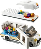 Zestaw klocków LEGO City Great Vehicles Wakacyjny kamper 190 elementów (60283) - obraz 11
