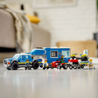Zestaw klocków LEGO City Mobilne centrum dowodzenia policji 436 elementów (60315) - obraz 5