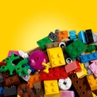 Zestaw klocków LEGO Classic Kreatywna oceaniczna zabawa 333 elementy (11018) - obraz 7