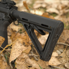 Приклад Magpul MOE Carbine Stock Mil-Spec для AR15/M16 2000000106908 - зображення 5