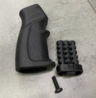 Рукоятка пістолетна прогумована для AR15 DLG TACTICAL (DLG-106), колір Чорний, з відсіком для батарейок - зображення 5