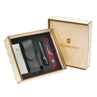 Комплект Нож Victorinox Outrider 0.8513 + Кожаный чехол + Фонарь - изображение 3