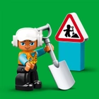 Zestaw klocków LEGO DUPLO Town Buldożer 10 elementów (10930) - obraz 8
