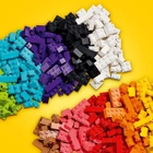 Zestaw klocków LEGO Classic Sterta klocków 1000 elementów (11030) - obraz 3