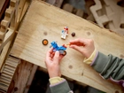 Zestaw klocków LEGO City Stuntz Rakietowy motocykl kaskaderski 14 elementów (60298) - obraz 4