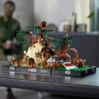 Zestaw LEGO Star Wars Diorama „Szkolenie Jedi na Dagobah” 1000 części (75330) - obraz 4
