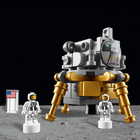 Zestaw klocków LEGO Ideas Rakieta NASA Apollo Saturn V 1969 elementów (92176) - obraz 7