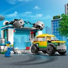 Конструктор LEGO City Автомийка 243 деталі (60362) - зображення 6