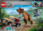 Zestaw klocków LEGO Jurassic World Pościg za karnotaurem 240 elementów (76941) - obraz 1