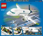 Zestaw klocków Lego City Samolot pasażerski 913 części (60367) - obraz 10