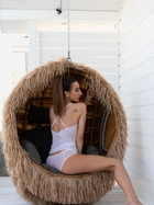 Komplet erotyczny (top + figi brazylijskie) LivCo Corsetti Fashion Isope LC 13055 L White (5907621621483) - obraz 4