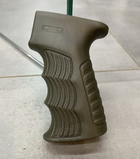 Рукоятка пистолетная прорезиненная AK 47/74 GRIP DLG-098, цвет Олива, с отсеком для батареек - изображение 1