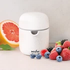 Соковыжималка для фруктов ручная МВМ KP-06 WHITE
