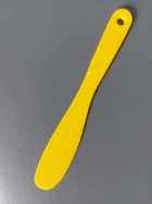 Шпатель жовтий косметологічний YRE для нанесення масок, великий - изображение 1