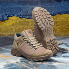 Шкіряні чоловічі Кросівки з дихаючою сіткою всередині / Демісезонне взуття з Тризубом койот розмір 44 - зображення 1