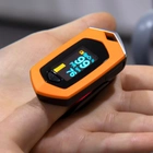 Пульсоксиметр на палец аккумуляторный оксиметр Yonker oSport Orange OLED-дисплей пульсометр для измерения пульса - изображение 3