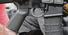 Руків’я пістолетне Magpul MOE Grip для AR15/M4. Колір: чорний - зображення 5