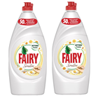 Płyn do mycia naczyń Fairy Sensitive Chamomile & Vit E 2 x 900 ml (8001090207685) - obraz 1