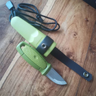 Нож Morakniv Eldris 1.0 Colour Green (12633) + огниво, паракорд и застёжка - изображение 4