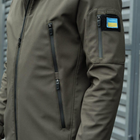 Чоловіча щільна Куртка з капюшоном Pobedov Motive SoftShell + шеврон "Прапор України" у комплекті хакі розмір XL - зображення 4