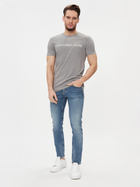 Koszulka męska bawełniana Calvin Klein Jeans J30J322552-P2D XL Szara (8719856760557) - obraz 3