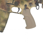 Рукоятка пистолетная прорезиненная для AR15 DLG TACTICAL (DLG-106), цвет Койот, с отсеком для батареек - изображение 6