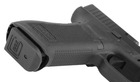 Umarex — Glock 17 Gen5 Airsoft Pistol — GBB — 2.6457 (для страйкболу) - зображення 5